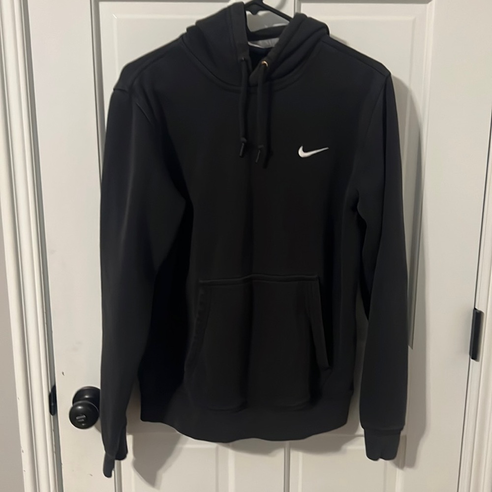 Black nike hoodie